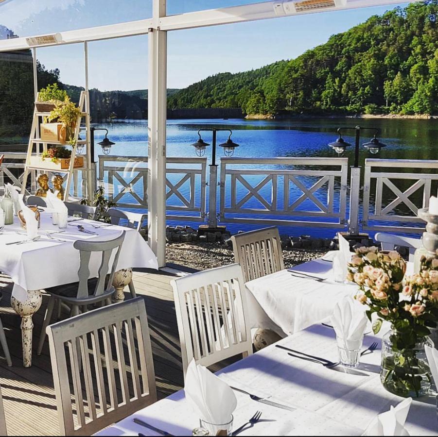 Bed and Breakfast Fregata Загуже-Слёнске Экстерьер фото
