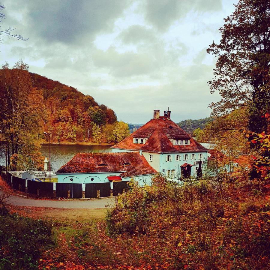 Bed and Breakfast Fregata Загуже-Слёнске Экстерьер фото