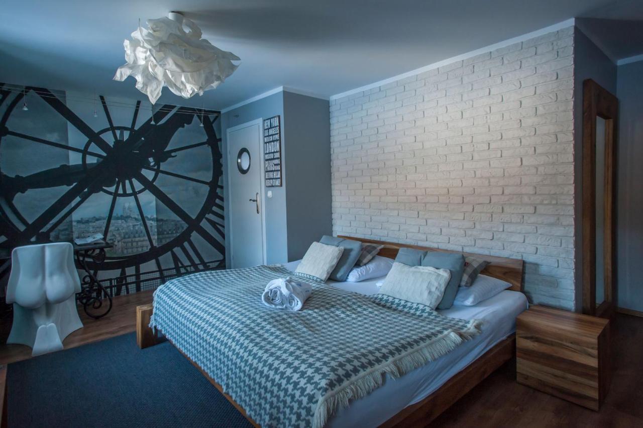 Bed and Breakfast Fregata Загуже-Слёнске Экстерьер фото