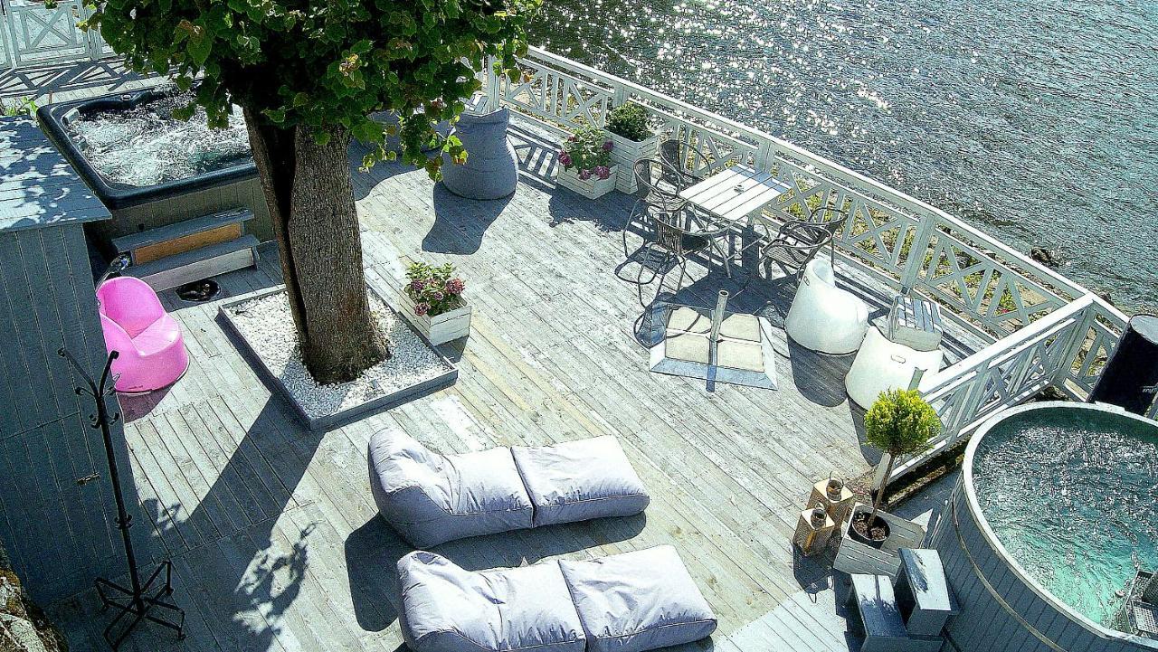Bed and Breakfast Fregata Загуже-Слёнске Экстерьер фото